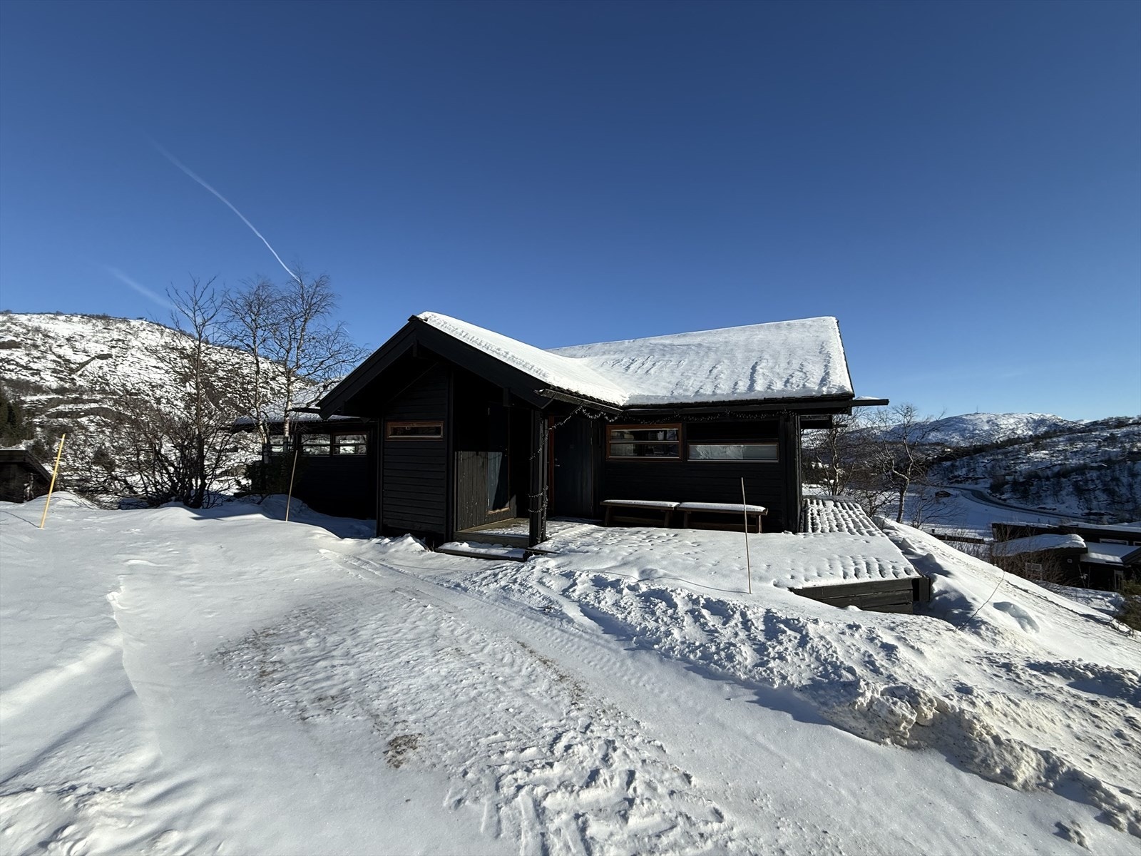 Hytta har fin plassering - ski in/ut Galleribilde