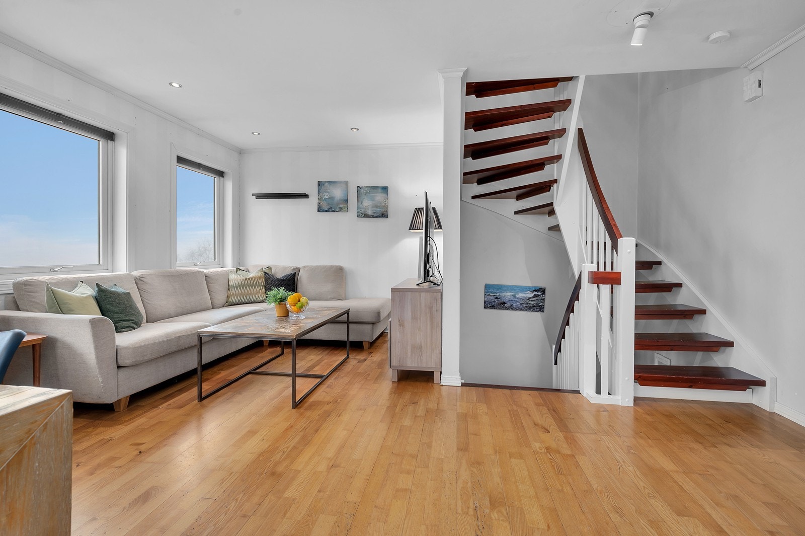 Vi har tatt turen opp og inn igjen og skal nå sjekke ut loftsrommet. Galleribilde