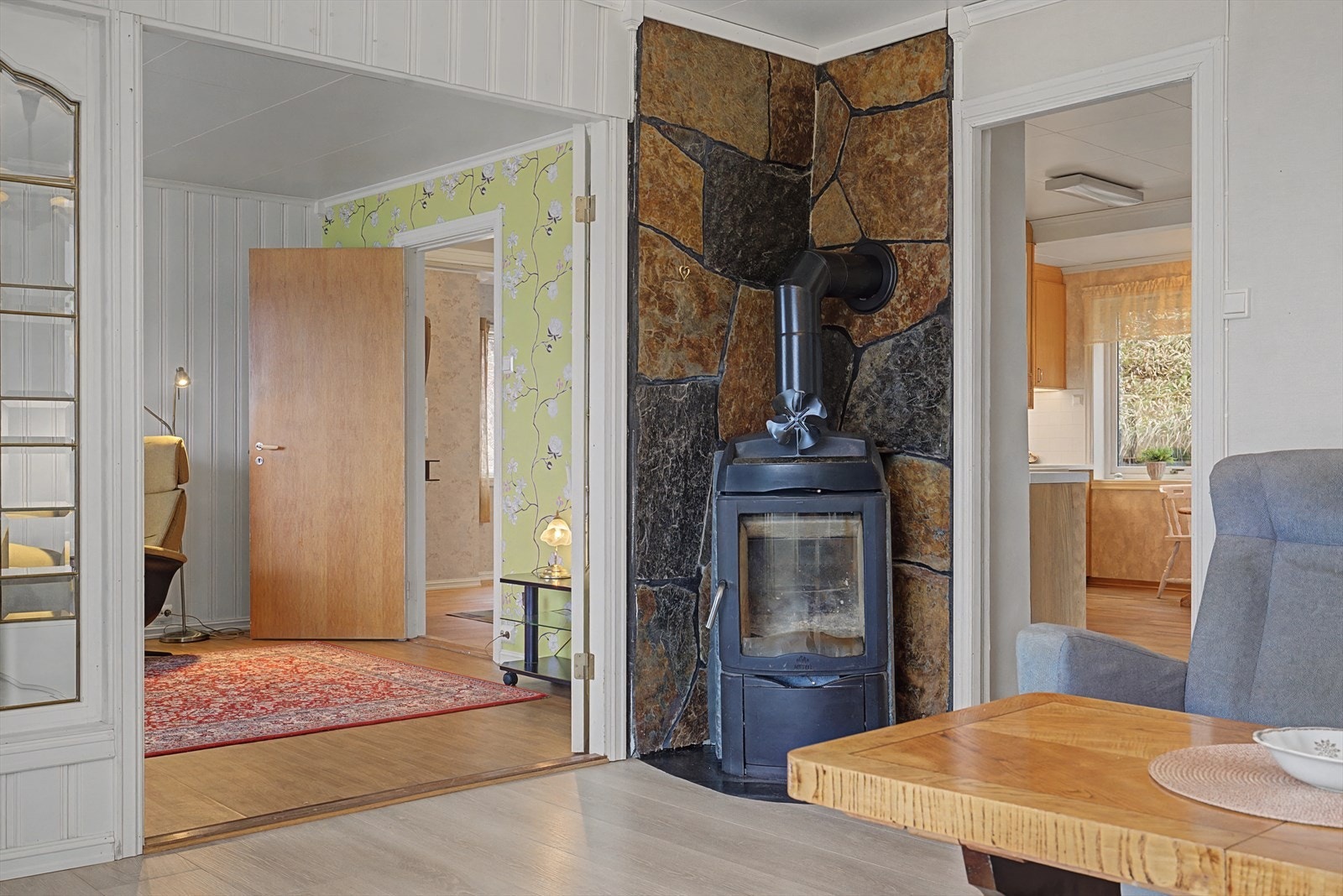 Vedovn på stue Galleribilde