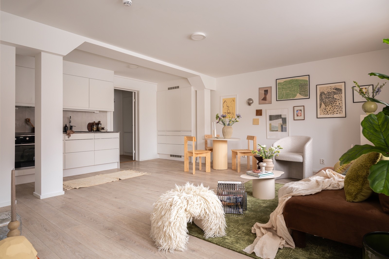 Leiligheten har balansert ventilasjon som sørger for et sunt inneklima året rundt. Galleribilde