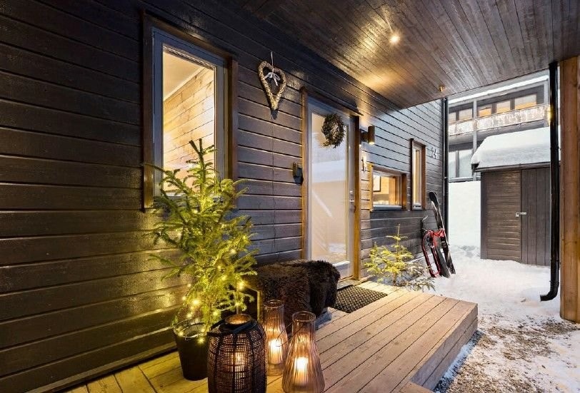 Overbygget inngangsparti Galleribilde