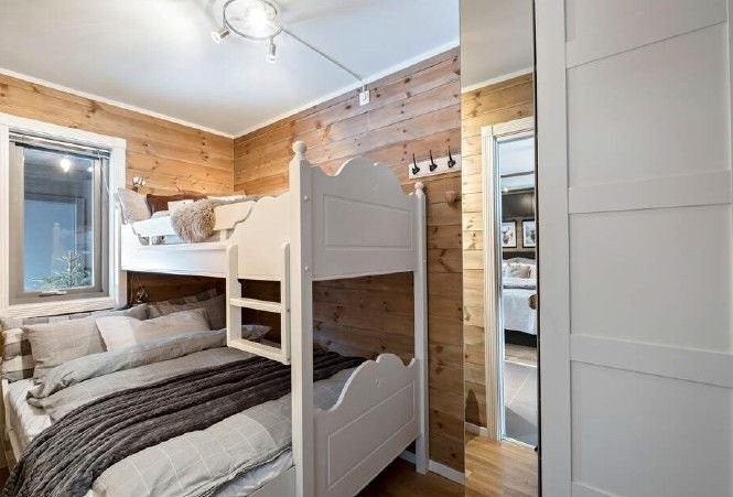 Soverom 2, også godt med skapplass Galleribilde