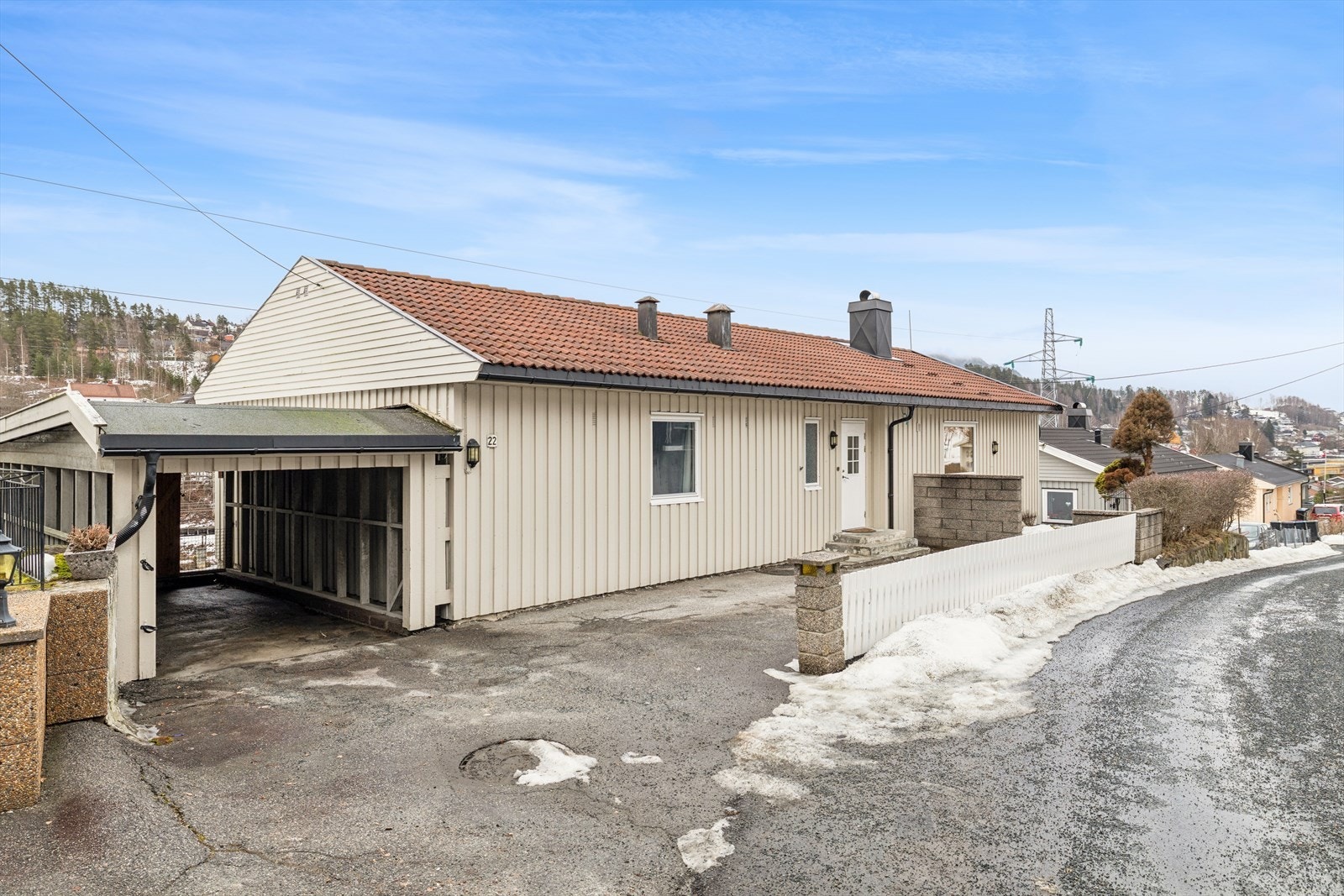 DNB Eiendom v/Martin Andreas Roland har gleden av å presentere Hellebrekkvegen 22. Galleribilde