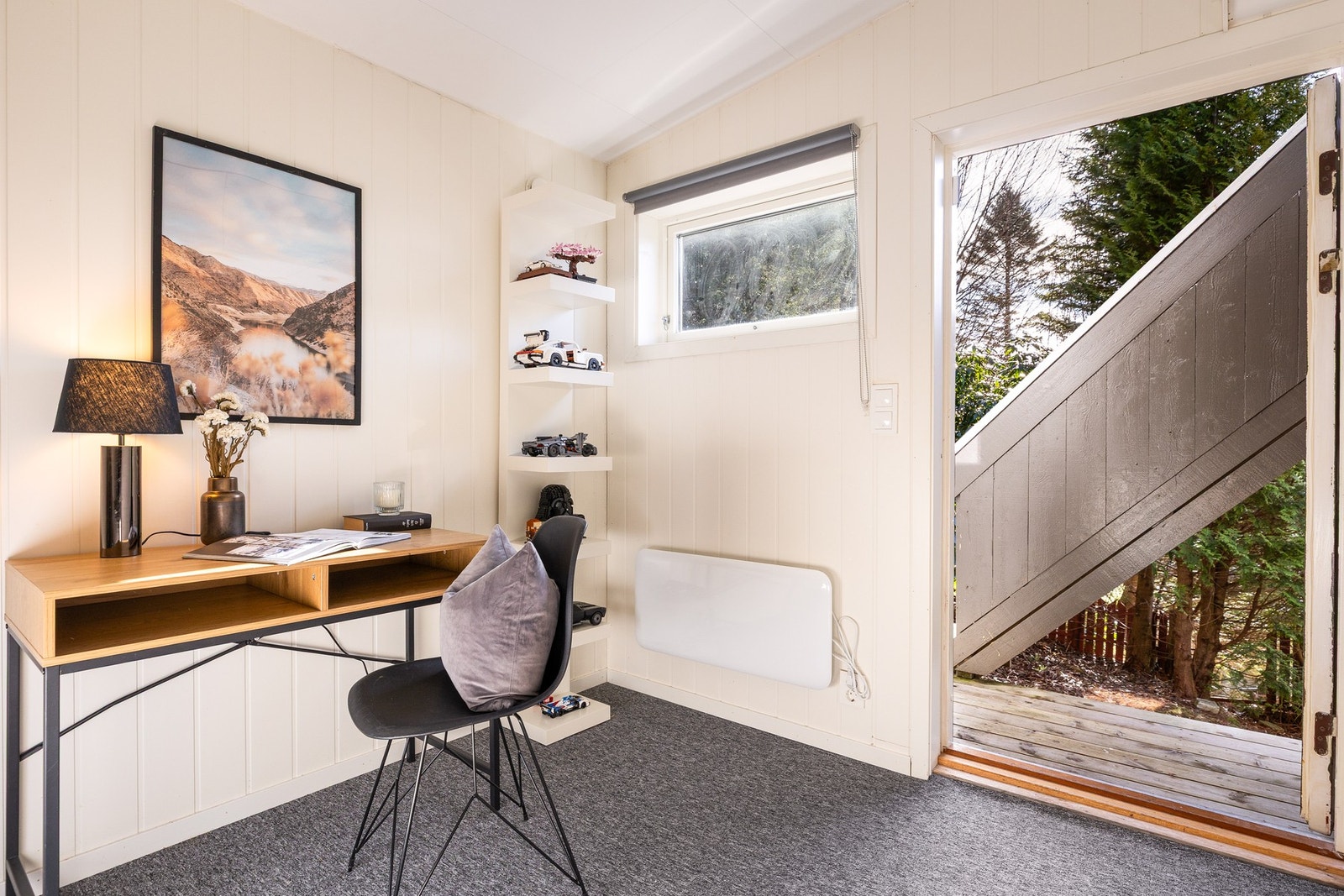 Dette rommet er ikke byggemeldt og heller ikke medregnet i boligens BRA-i Galleribilde