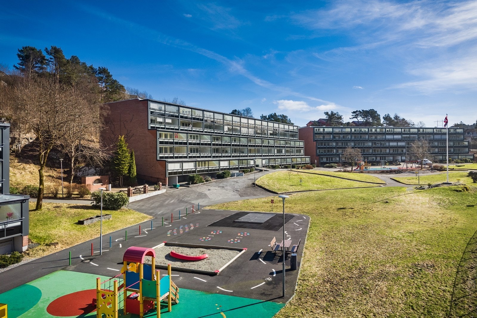 - 10 min gange til Vestkanten Storsenter - Galleribilde