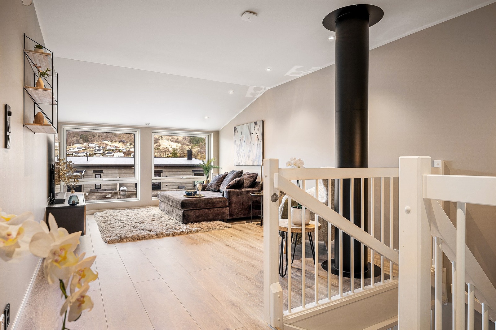 Vi beveger oss videre opp i overetasjen. Galleribilde