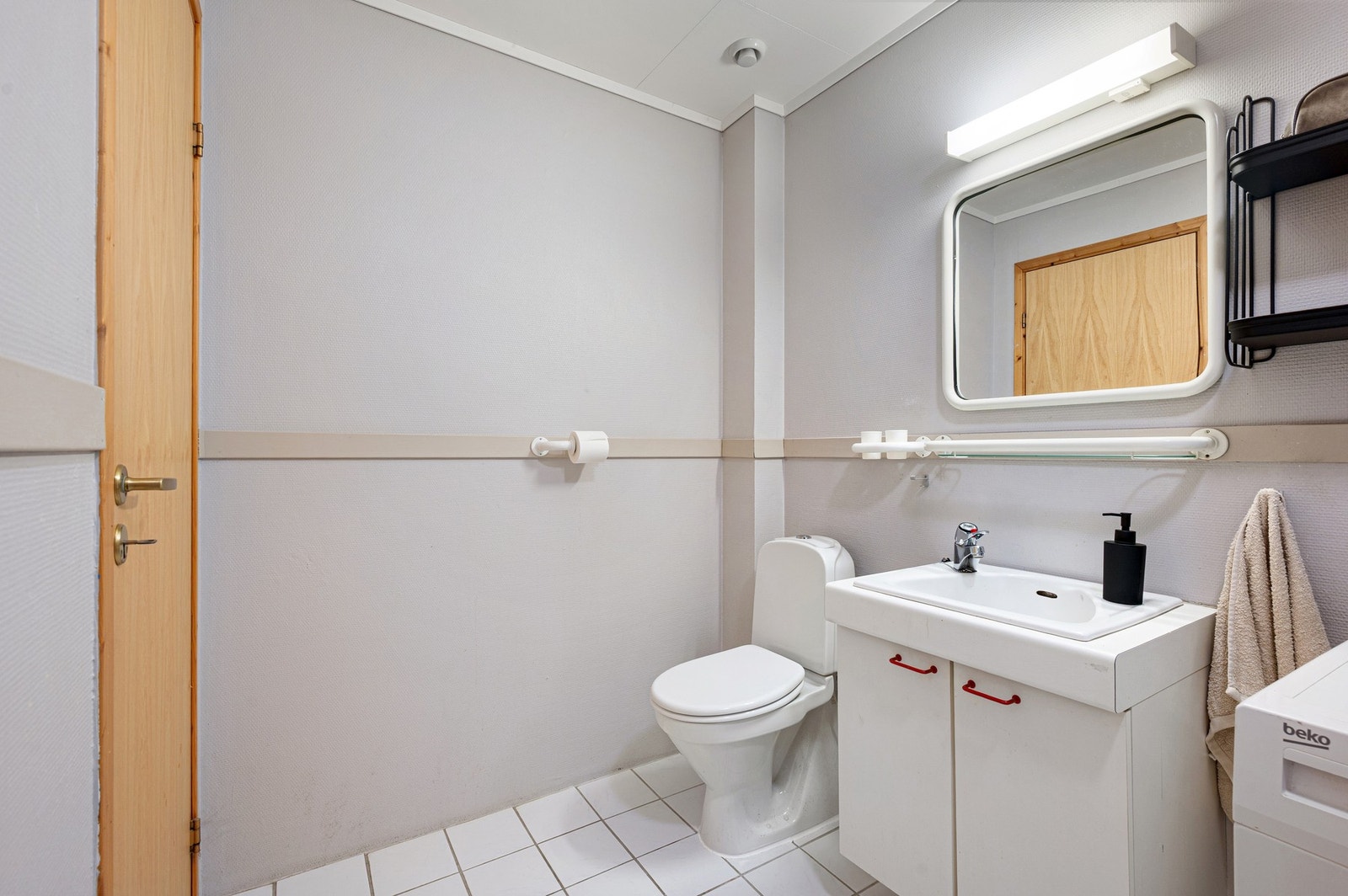 Bad i underetasjen. Galleribilde