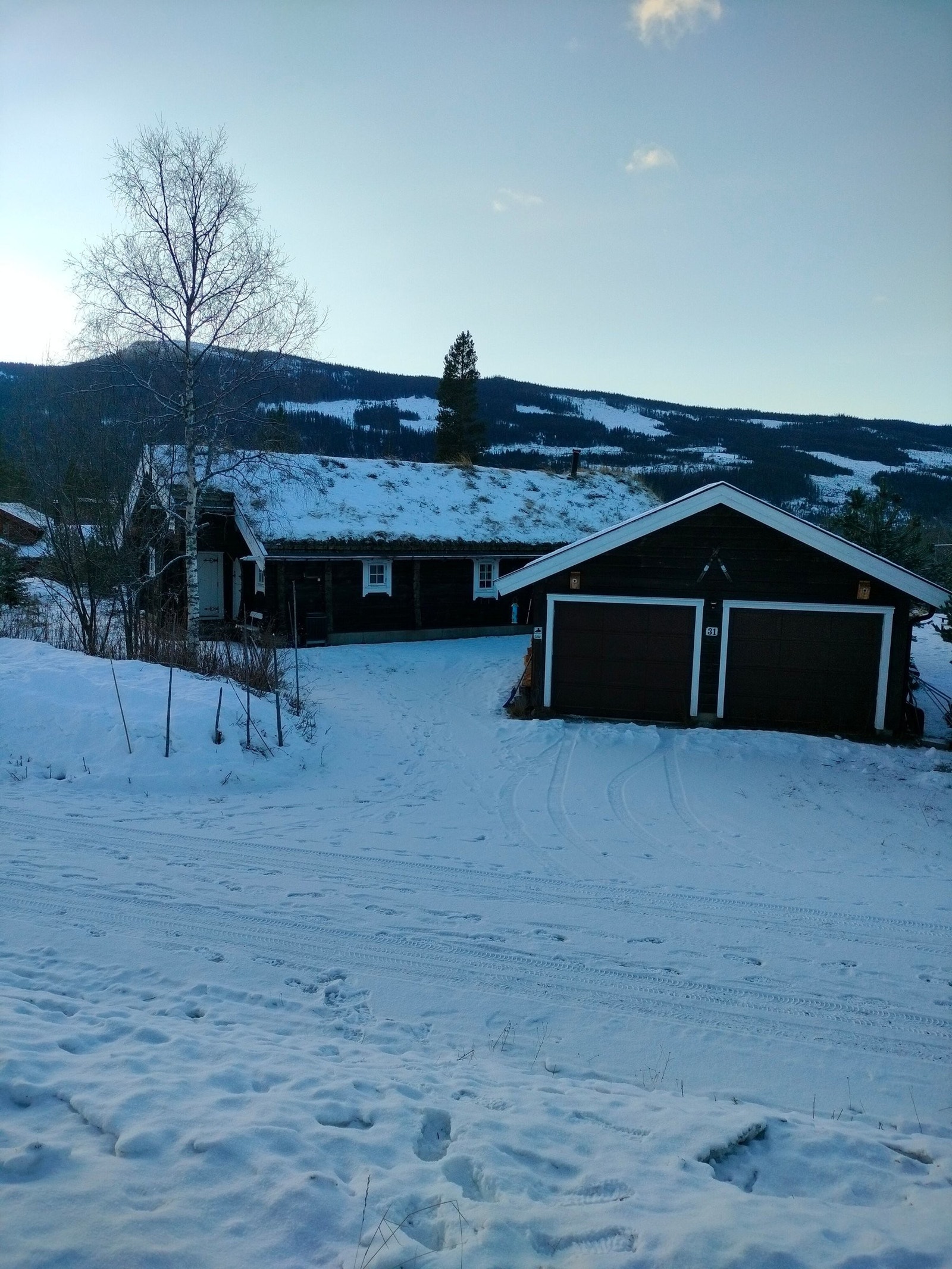 Garasje og gårdsplass Galleribilde