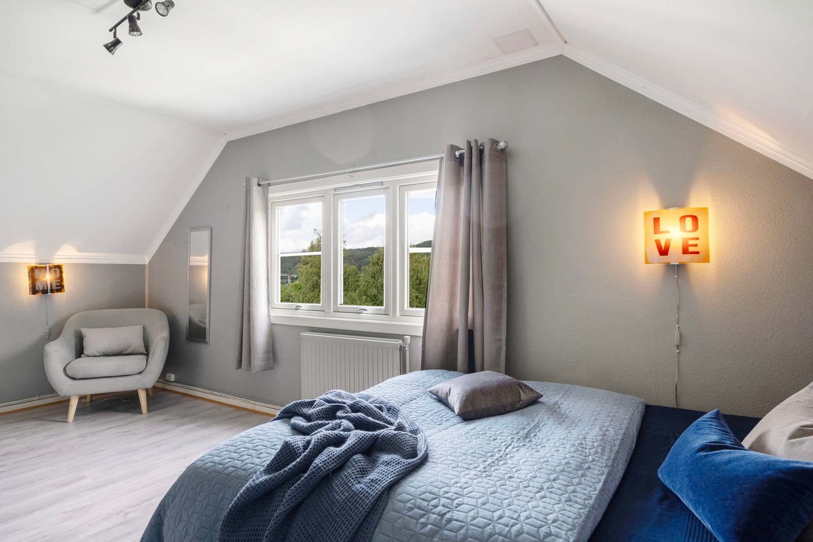 Soverom II loftsetasje Galleribilde