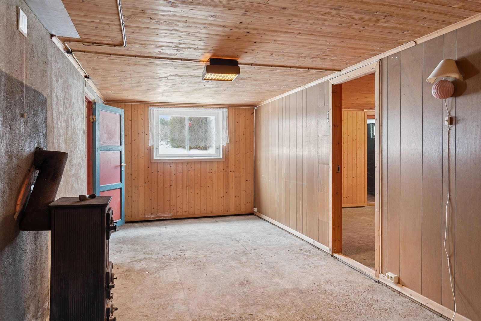 Mye urealisert areal i underetasjen. Galleribilde