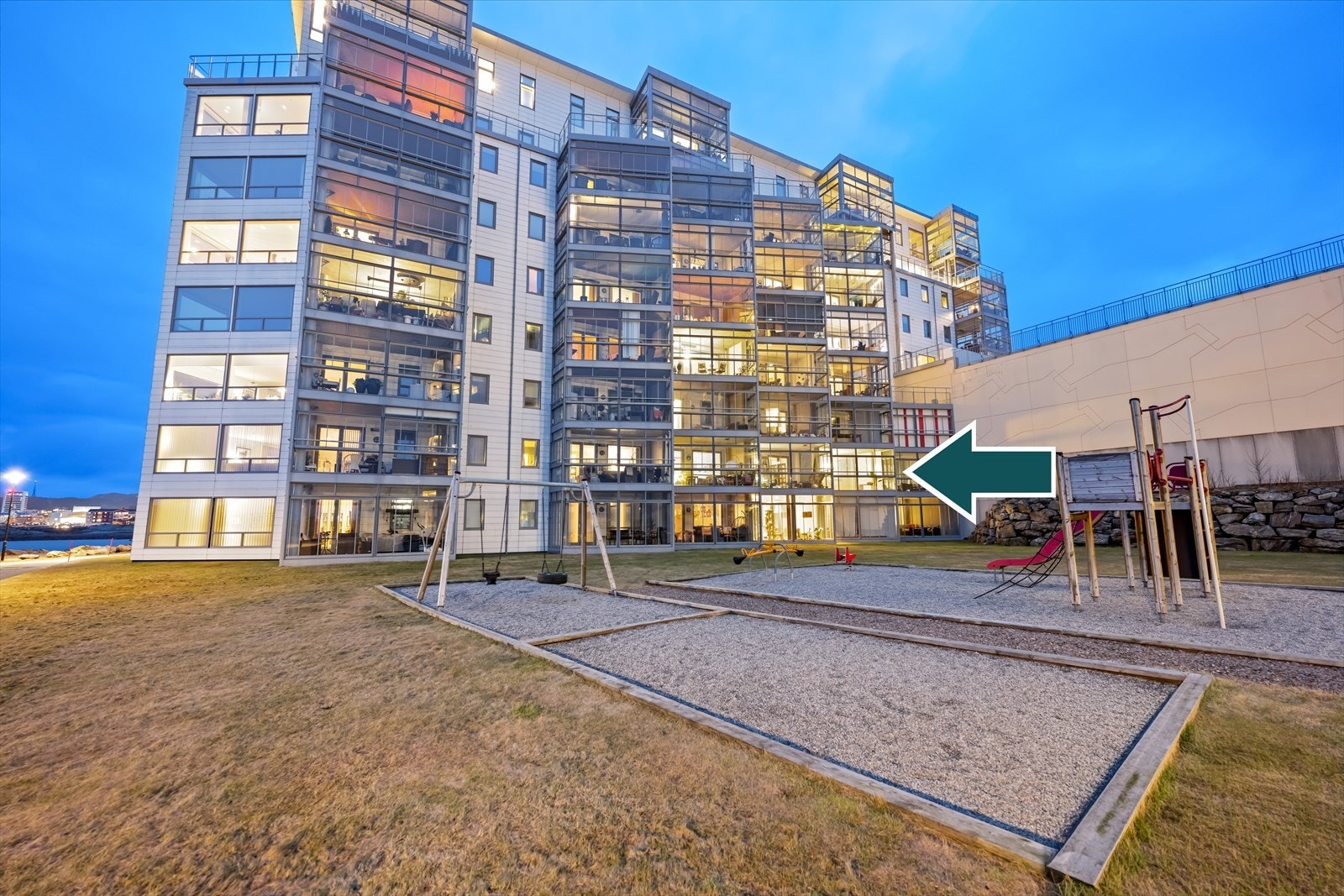 Leiligheten ligger innerst i blokkens 2.etg. Galleribilde