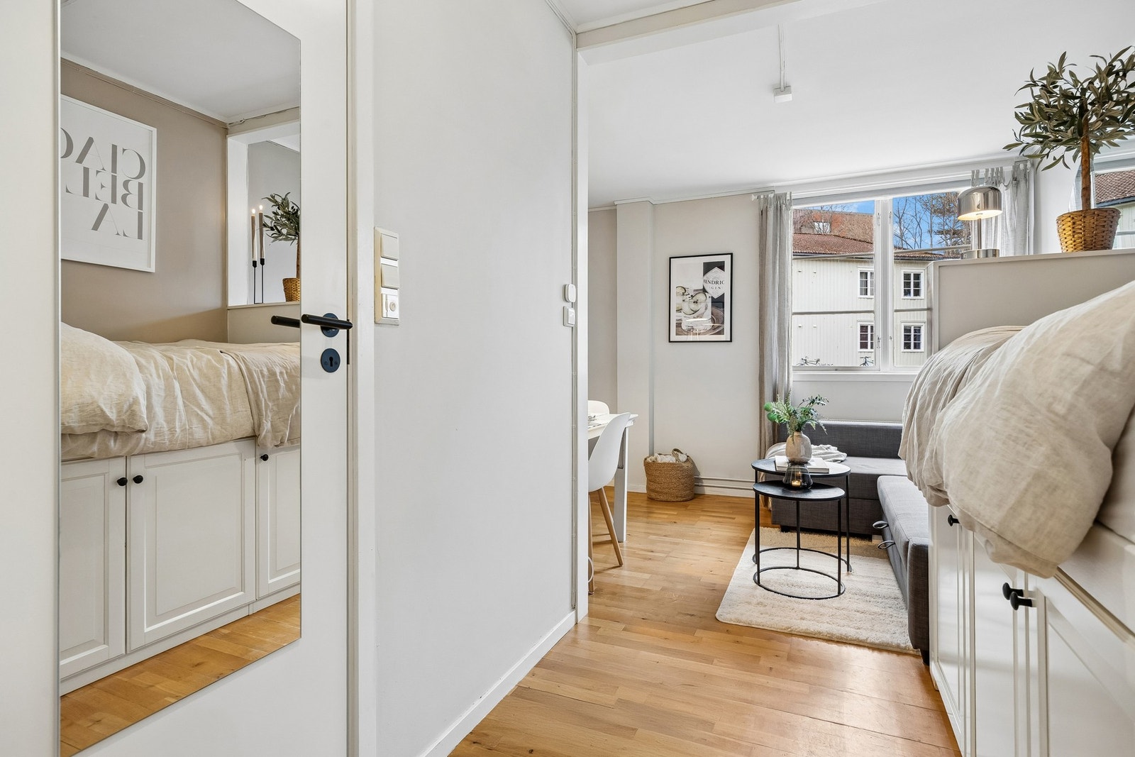 Leiligheten er i dag utleid med en månedlig leieinntekt på kr 10 000. Galleribilde