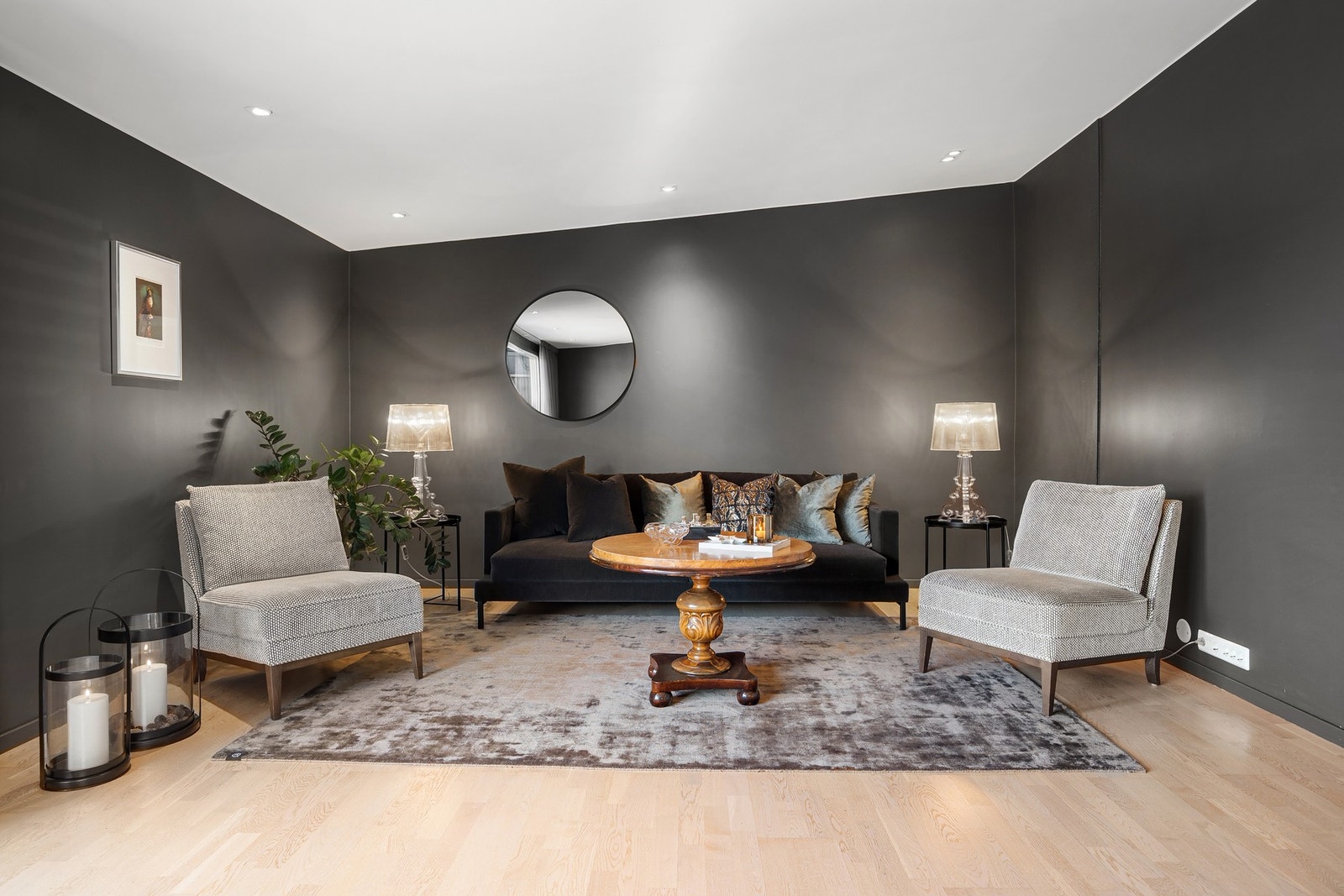 Her får du en romslig stue på hele 33,2m² med ypperlige møbleringsmuligheter. Galleribilde