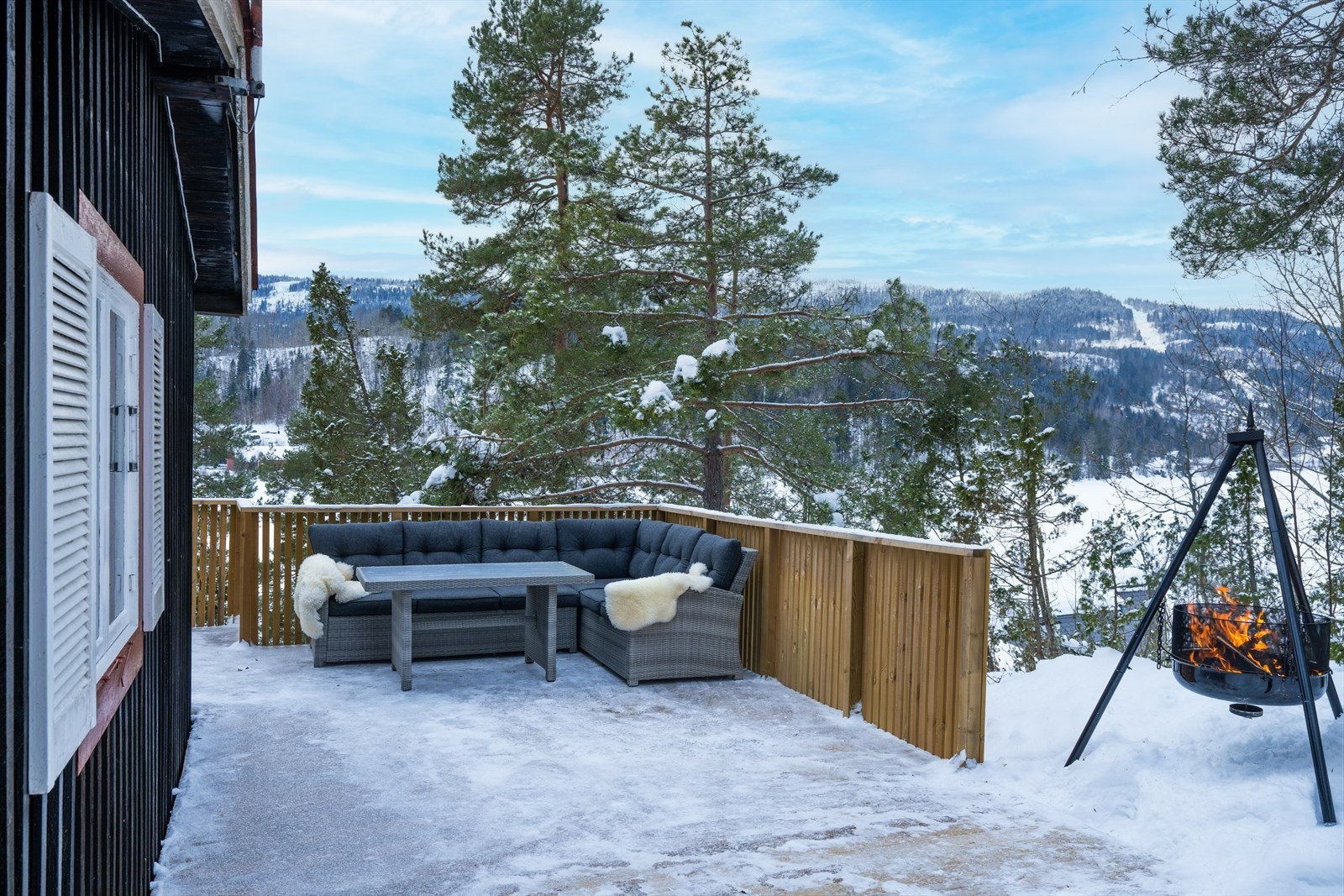 Terrasse på 31 kvm (Ny 2025) Galleribilde