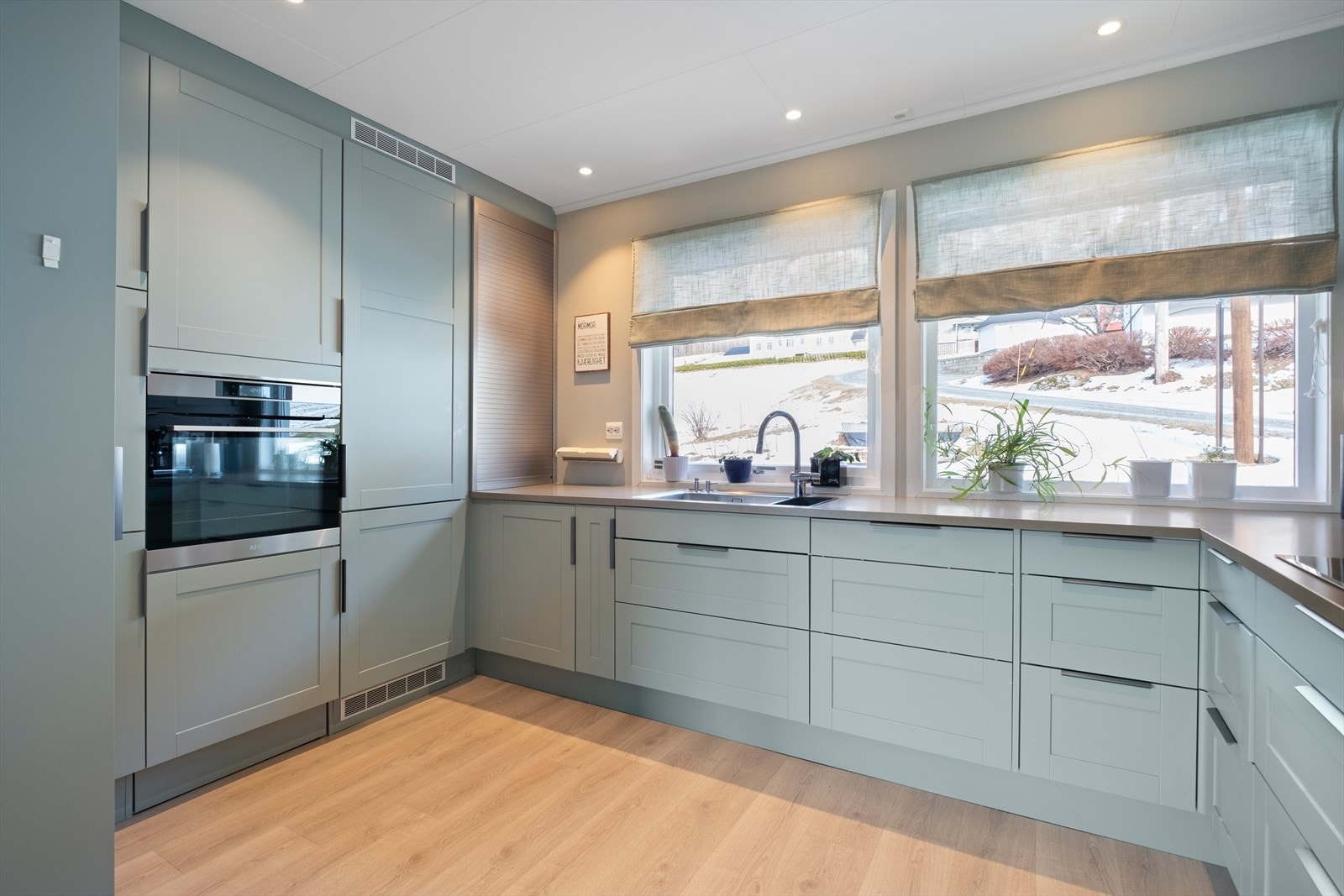 Lekkert kjøkken Galleribilde