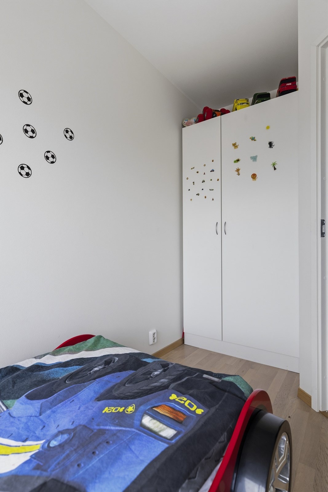 - Et fleksibelt soverom som også kan fungere fint som kontor eller gjesterom - Galleribilde