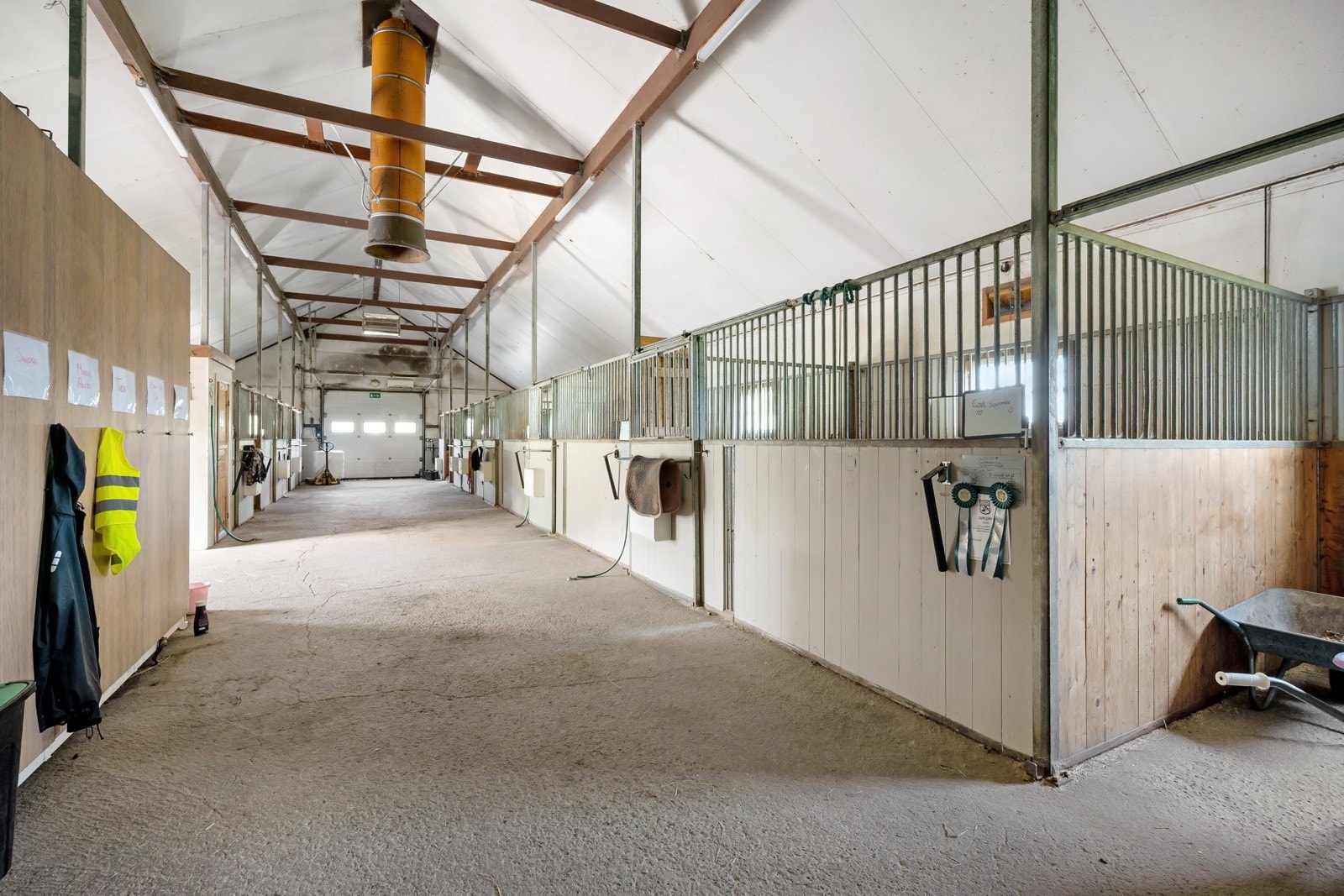 Stallen. Galleribilde