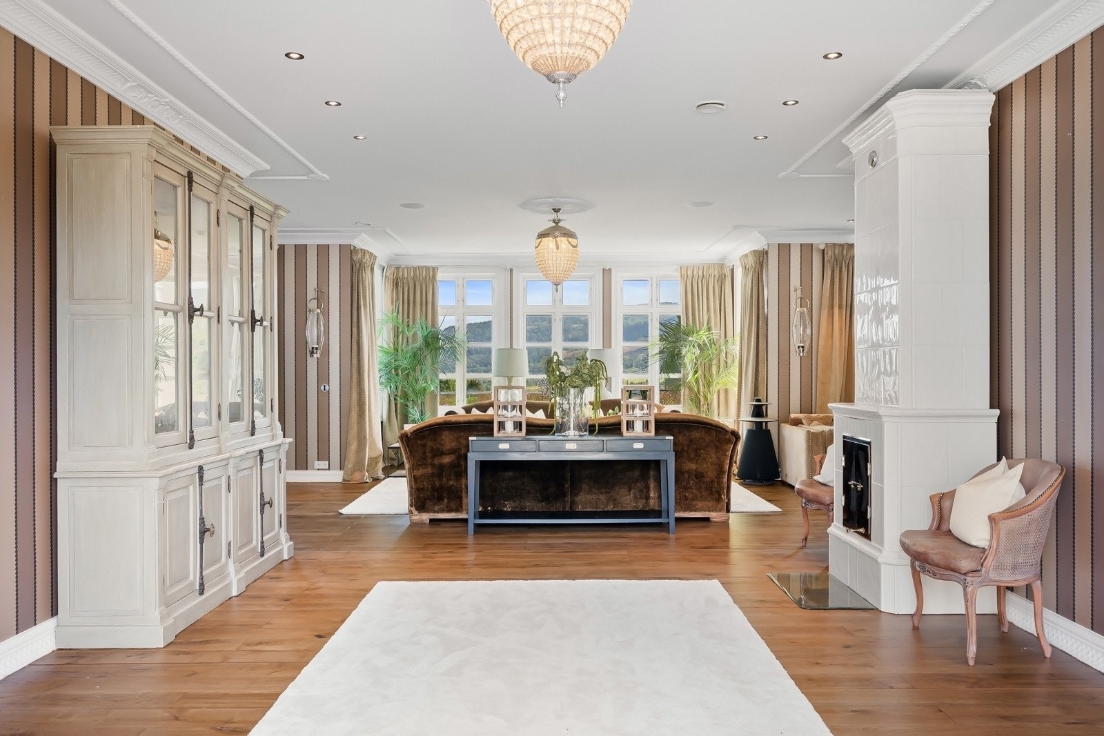 Huset har integrert Bang & Olufsen anlegg. Galleribilde