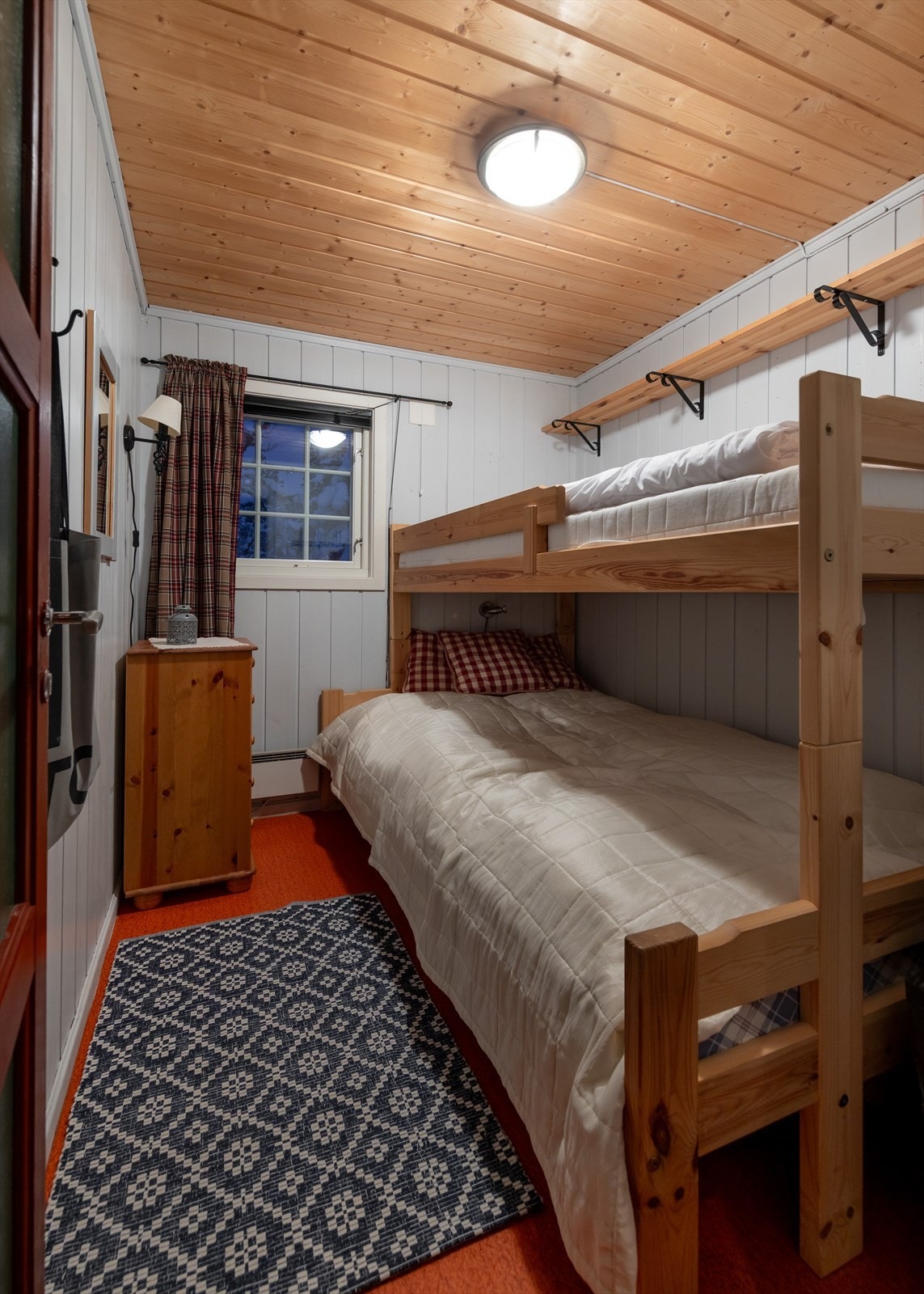 Soverom fire Galleribilde