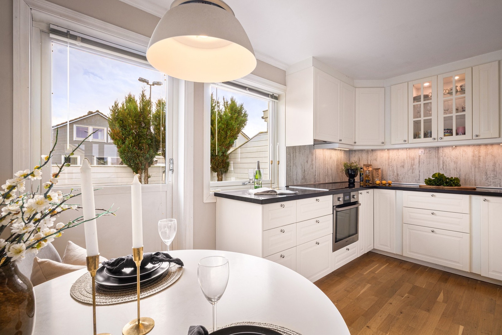 Kjøkkenet er på 10,4 kvm Galleribilde