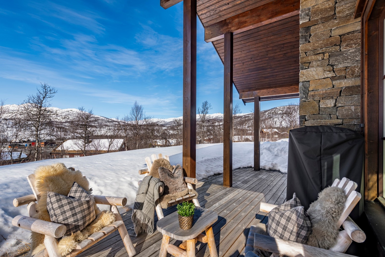 Lune uteplasser med nydelig utsikt. Galleribilde