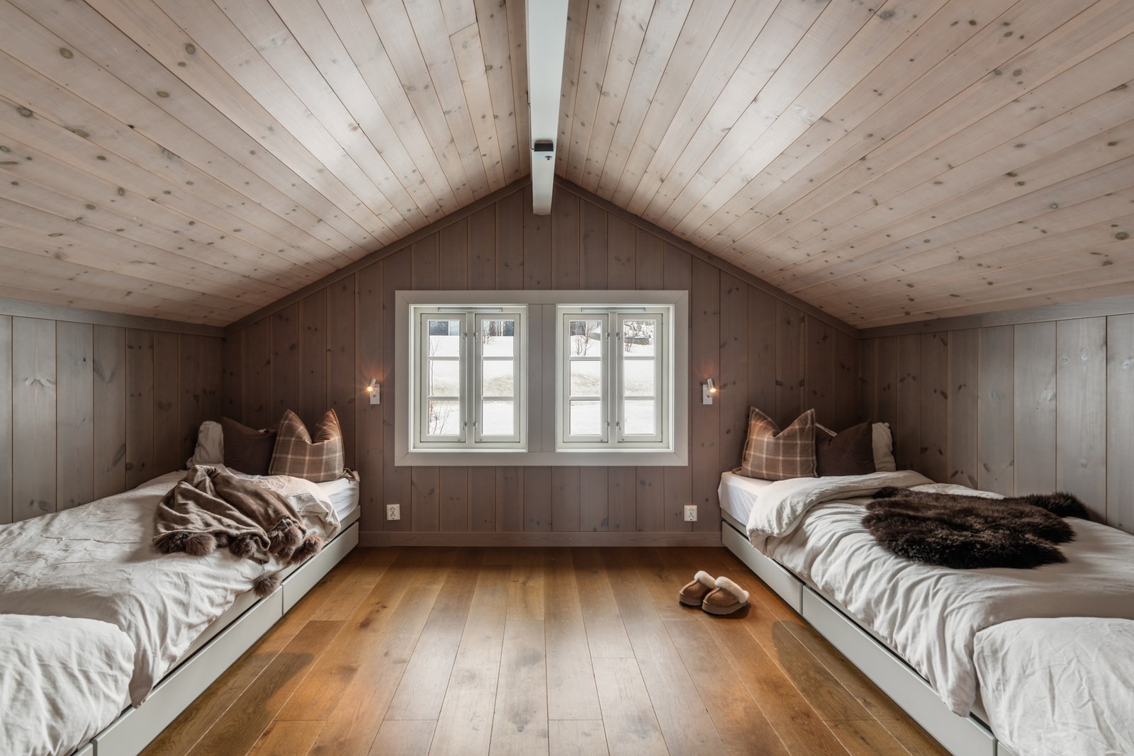 Soverom i loftsetasjen. Galleribilde