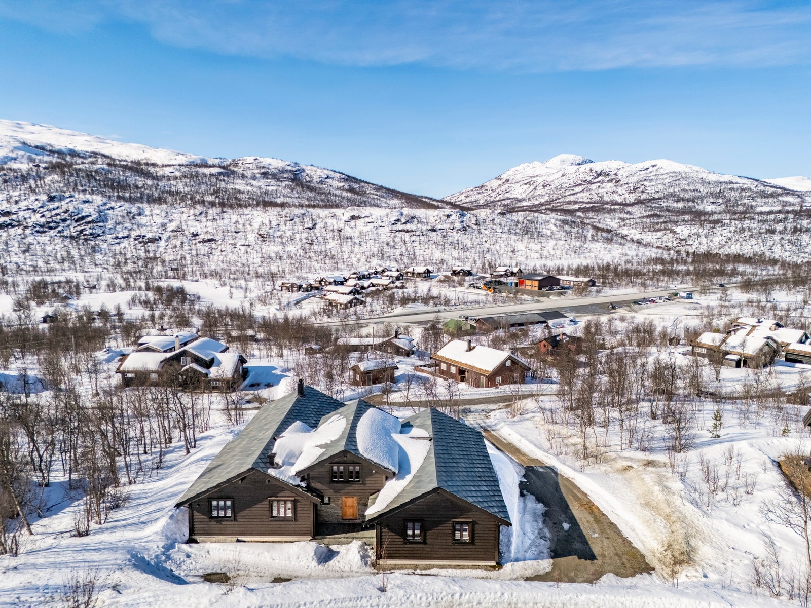 Det er få kilometer til Hallingskarvet Alpinanlegg Galleribilde