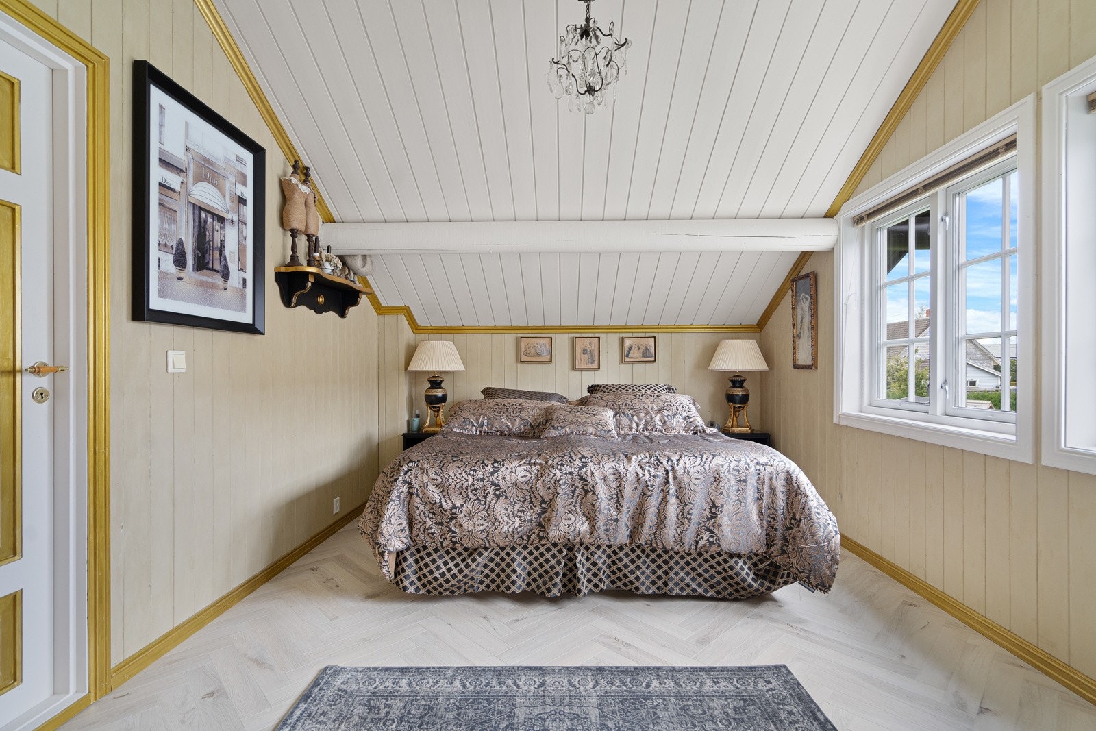 Hovedsoverom i 2 etg Galleribilde