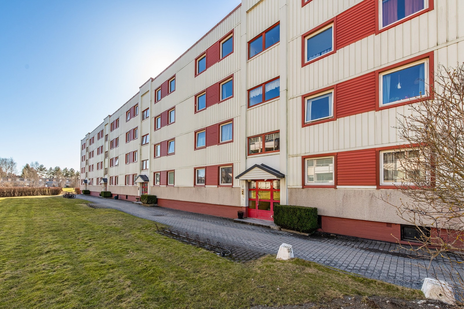Her ser du inngangspartiet på blokken Galleribilde