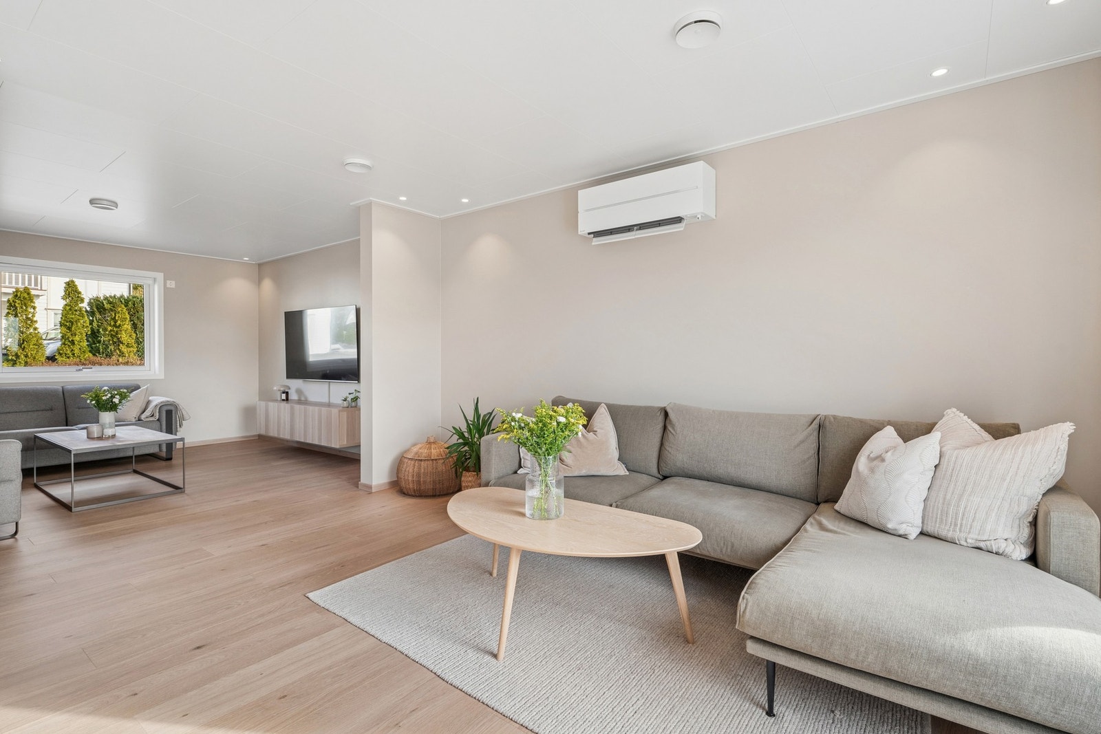 Velkommen inn til denne strøkne tomannsboligen! Galleribilde