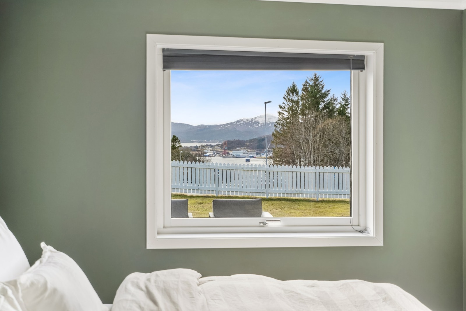 Utsikt sett fra soverommet. Galleribilde