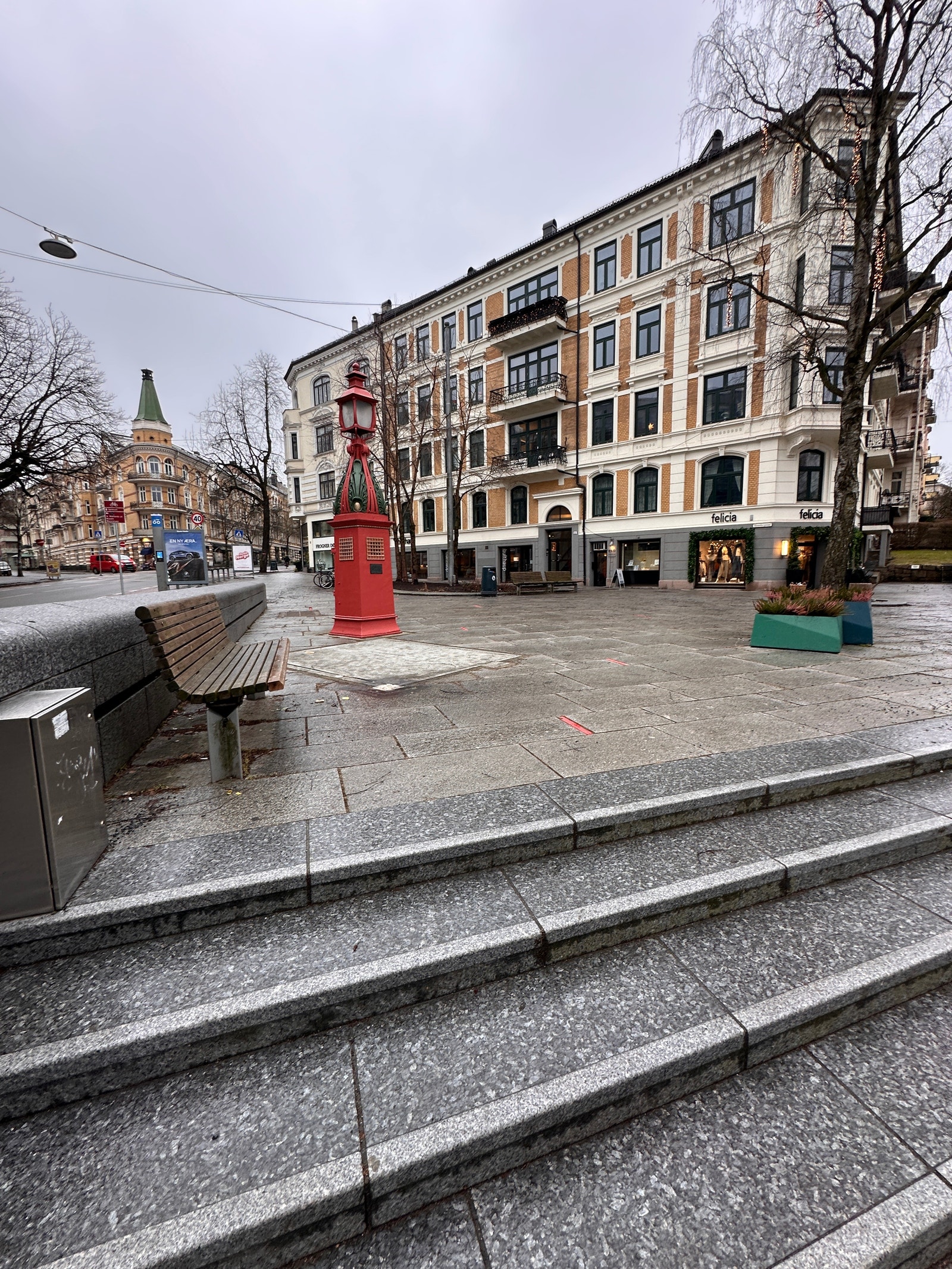 Thomas Heftyes plass Galleribilde