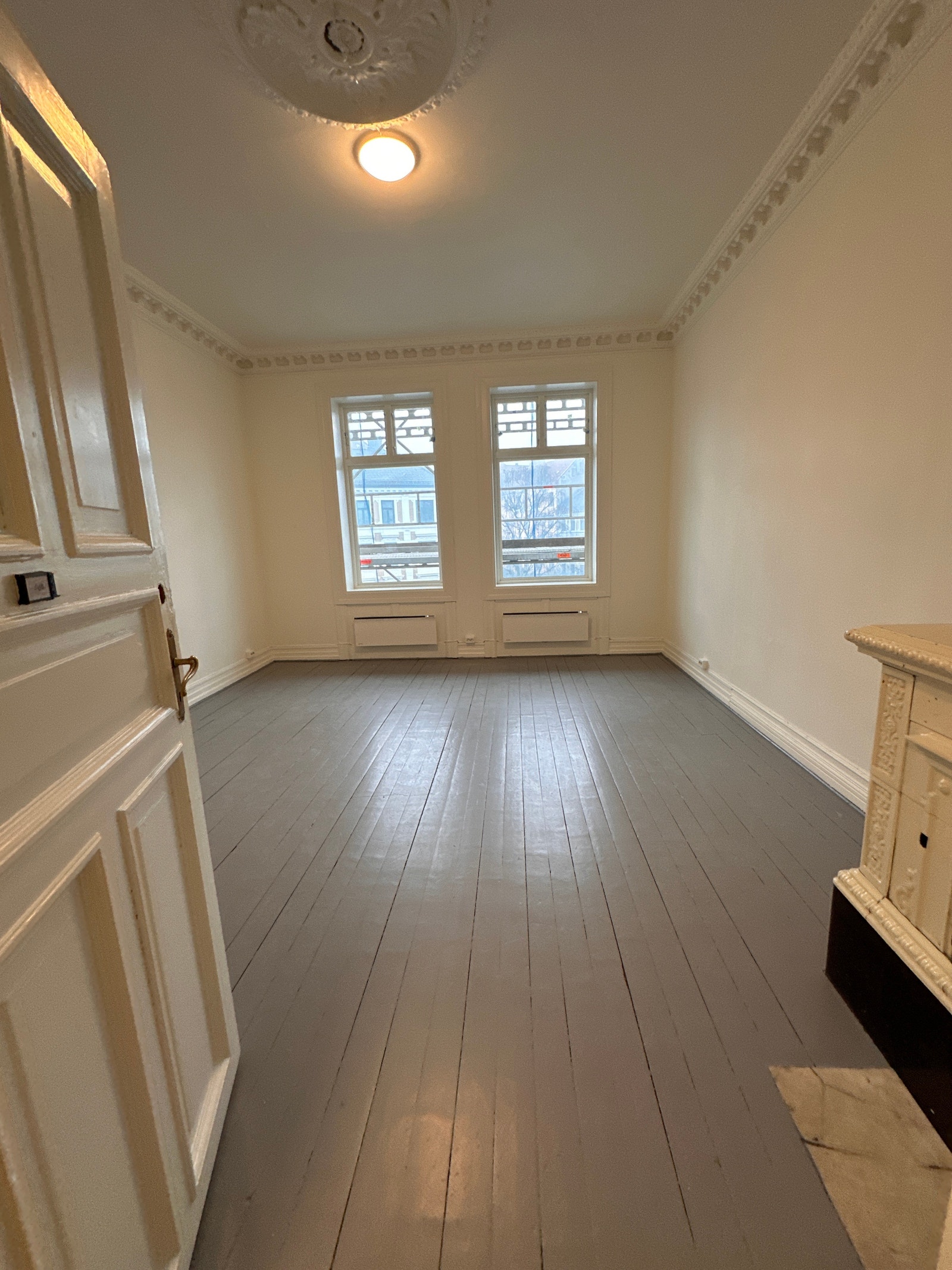 Rom 404 med kamin Galleribilde
