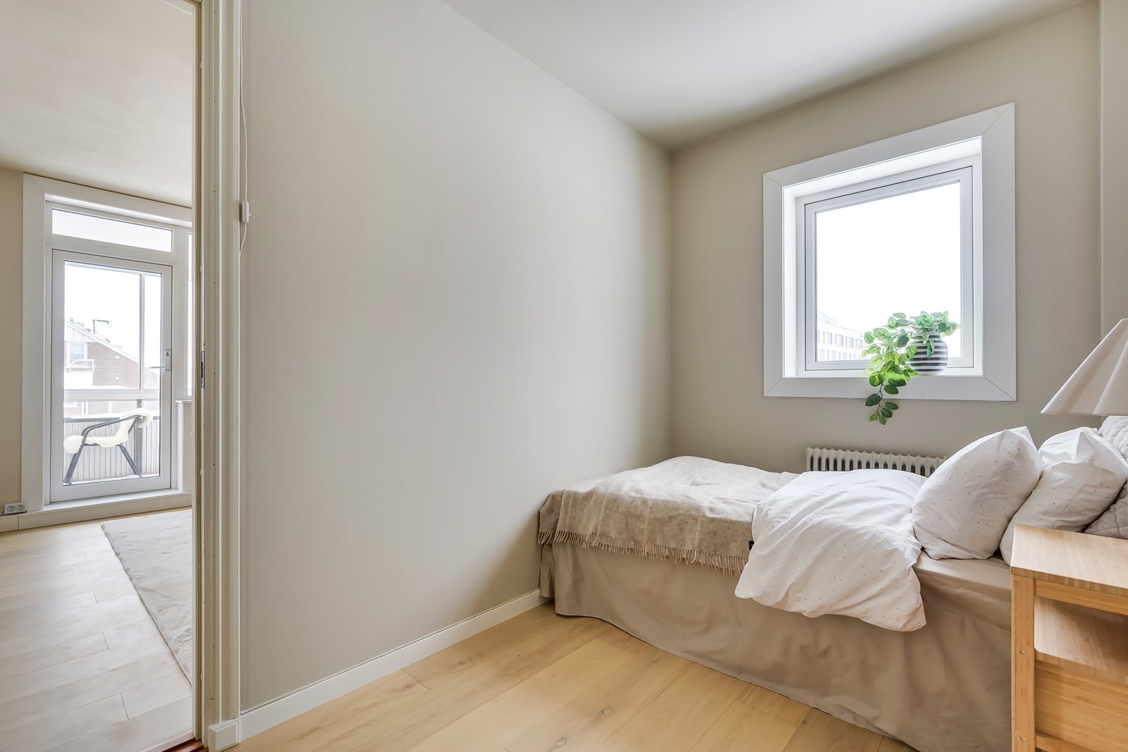 Rommet har adkomst fra stuen. Galleribilde