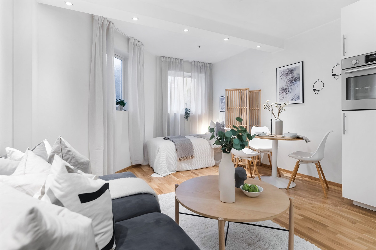 Her kan du flytte rett inn i delikat leilighet fra 2013. Galleribilde