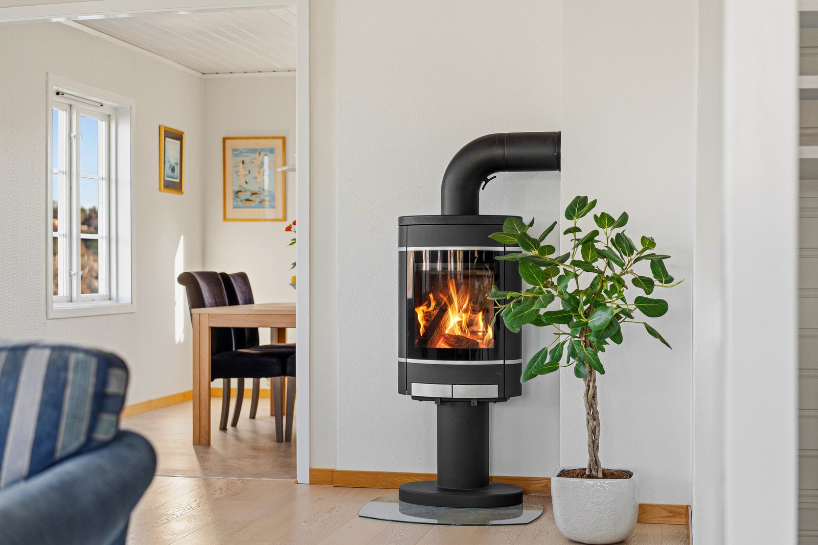 Nyere peisovn sikrer varme og hygge på kalde dager Galleribilde