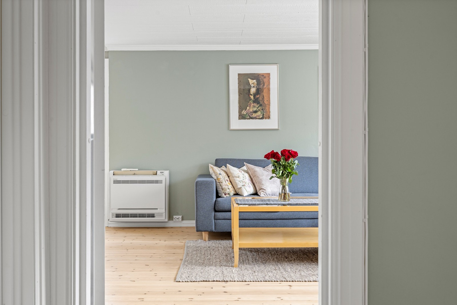 Varmepumpe som ble montert i 2010. Galleribilde