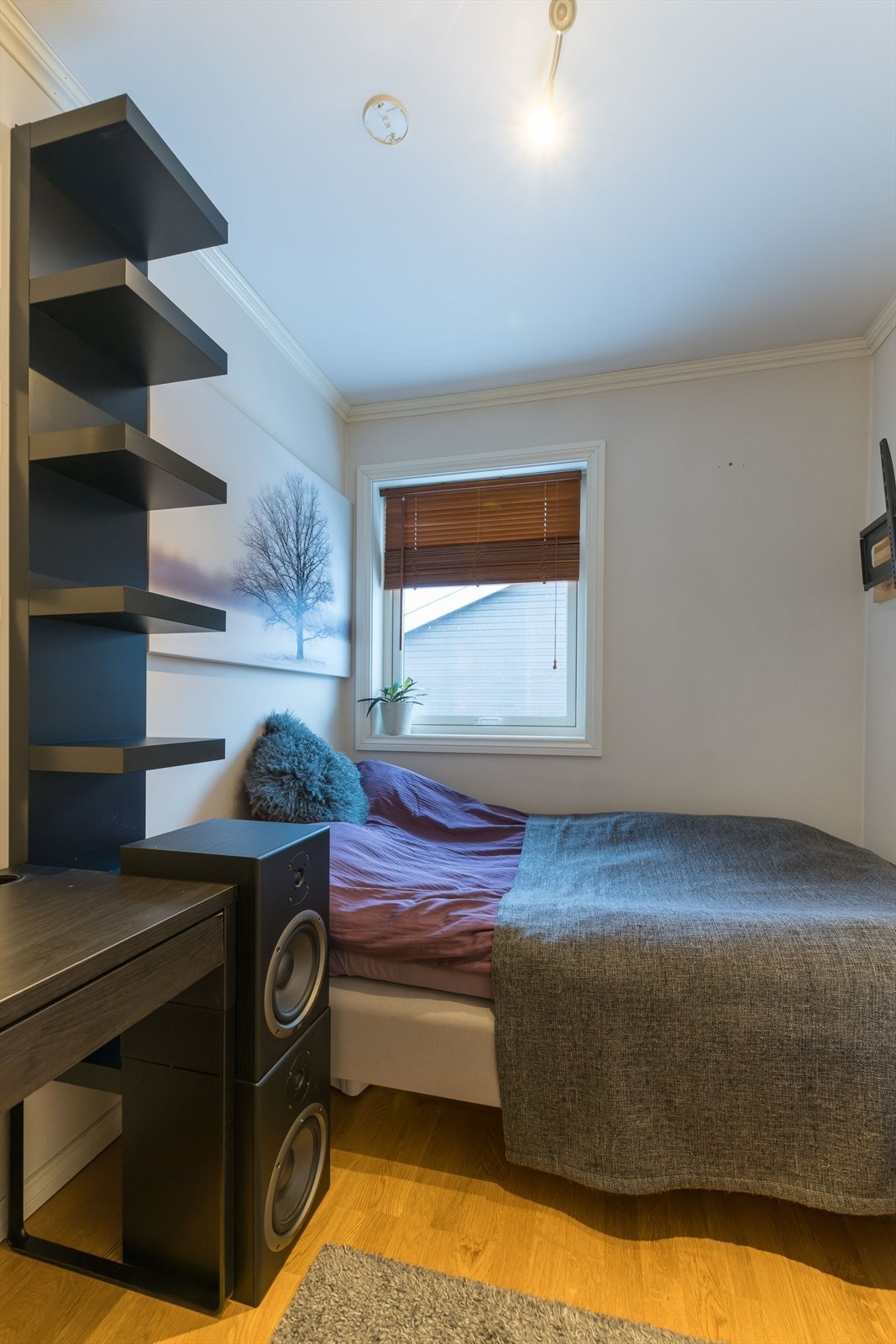 Soverom nummer to garderobeplass Galleribilde