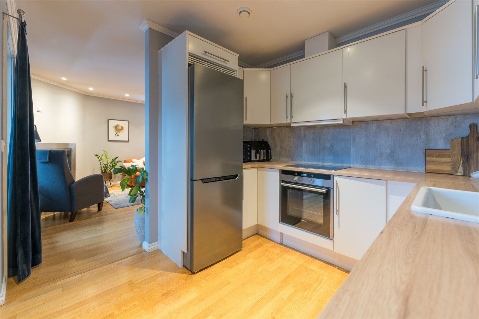 Praktisk og moderne kjøkken fra Norema Galleribilde