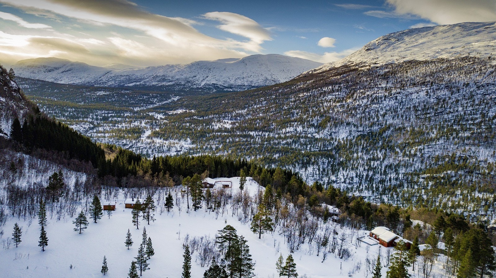 Utsikt mot inngangen til Asbjørndalen. Galleribilde