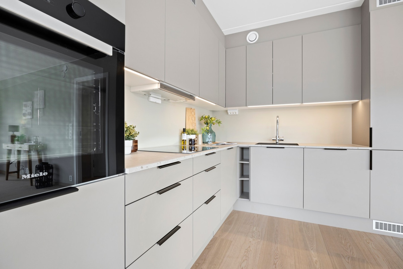 Pent HTH-kjøkken Galleribilde