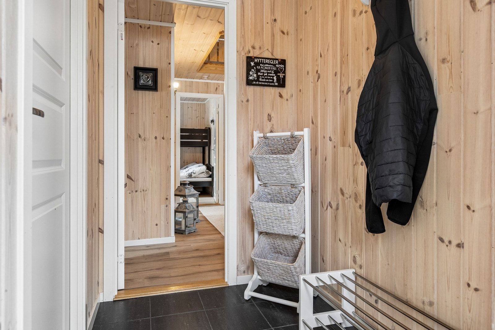 Vindfang/entré. Galleribilde