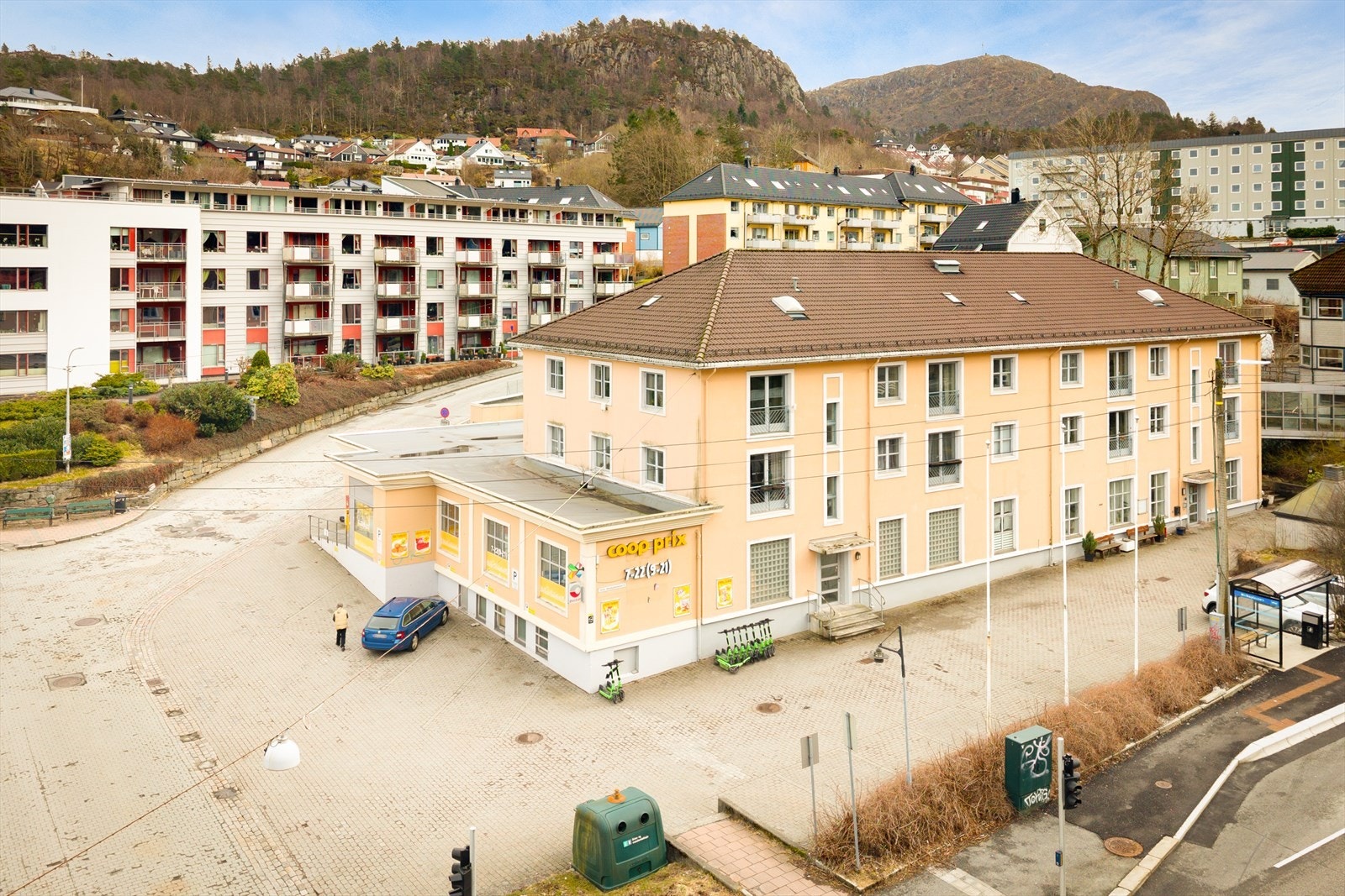 - Coop Prix Melkeplassen kun 3 minutters gange fra leiligheten - Galleribilde