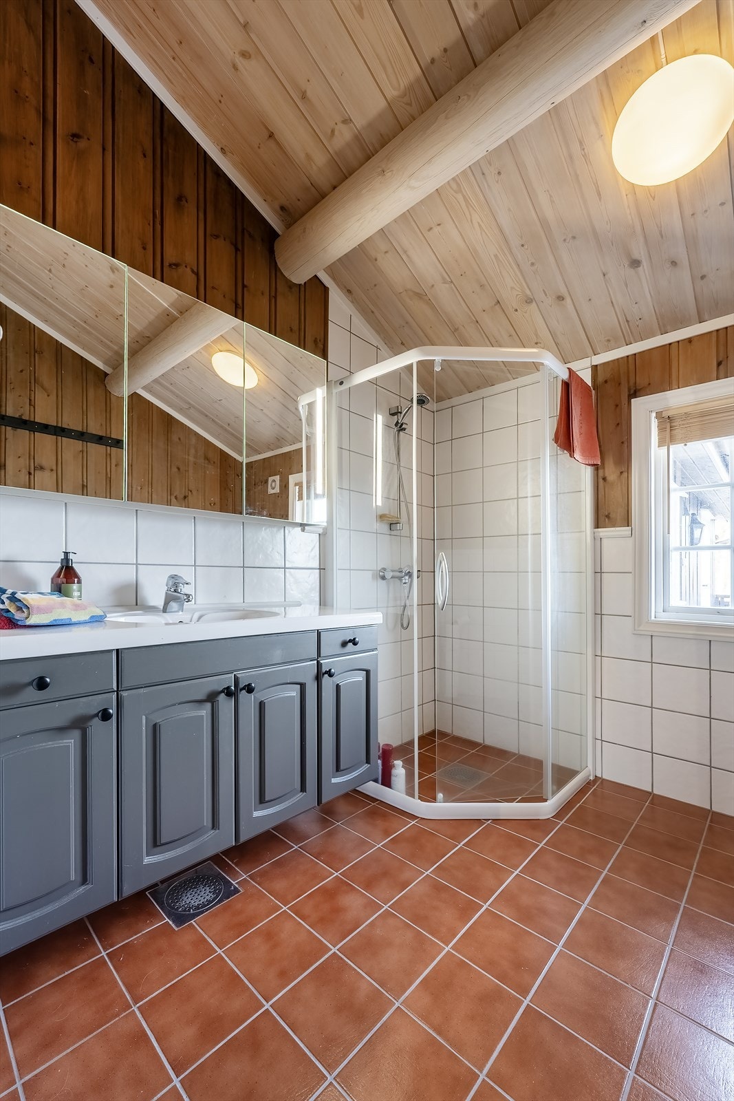 Bad (1. etasje) Galleribilde