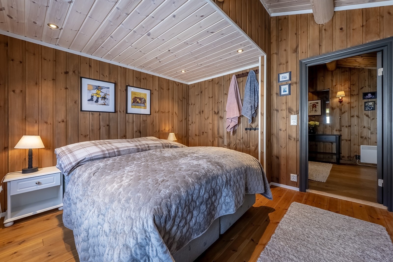 Soverom 1(1. etasje) Galleribilde