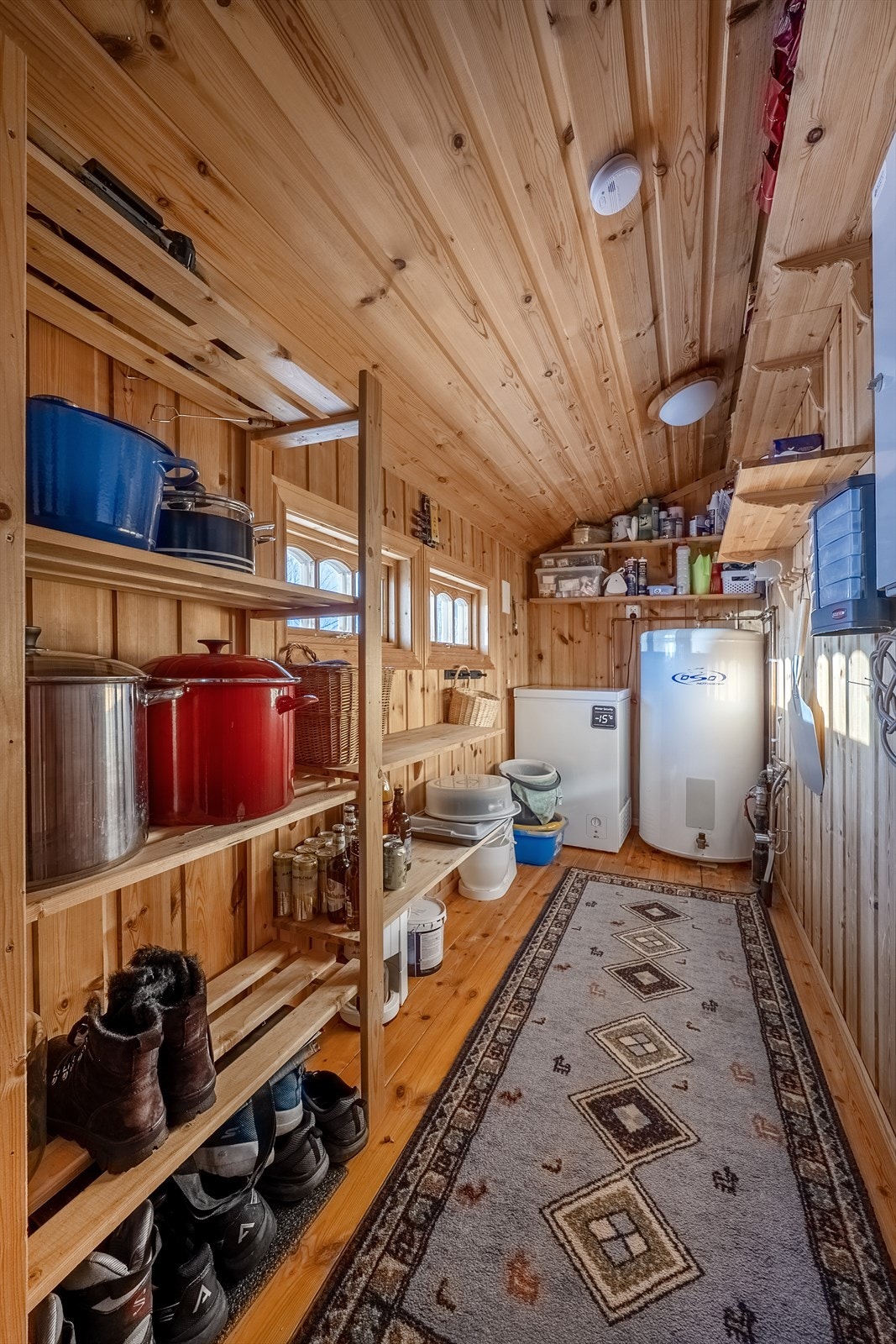 Bod/teknisk rom (1. etasje) Galleribilde