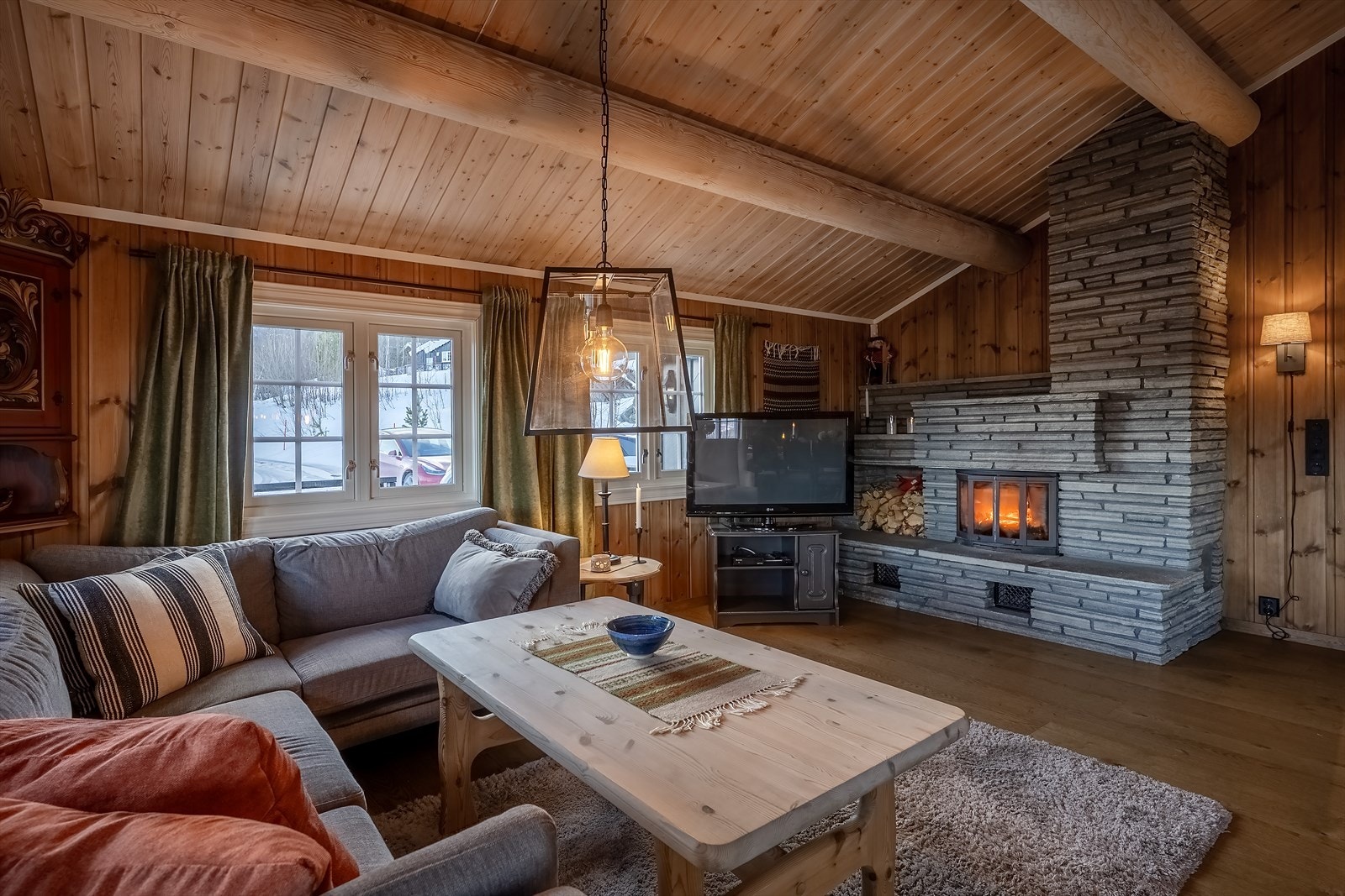 Stue (1. etasje) Galleribilde