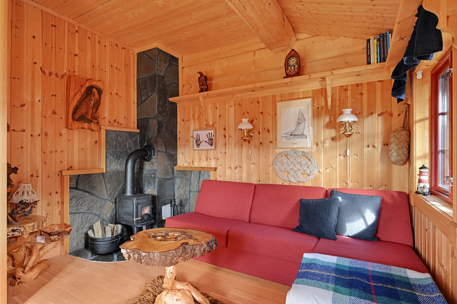 Ekte hyttefølelse og hyggelig atmosfære. Galleribilde