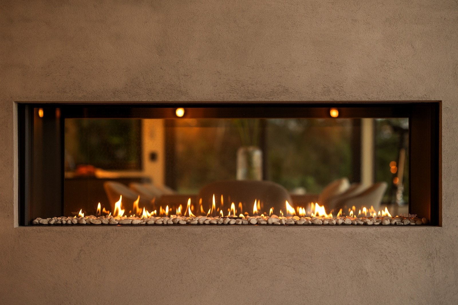 Gasspeis i glass - et naturlig og stilfullt midtpunkt. Galleribilde