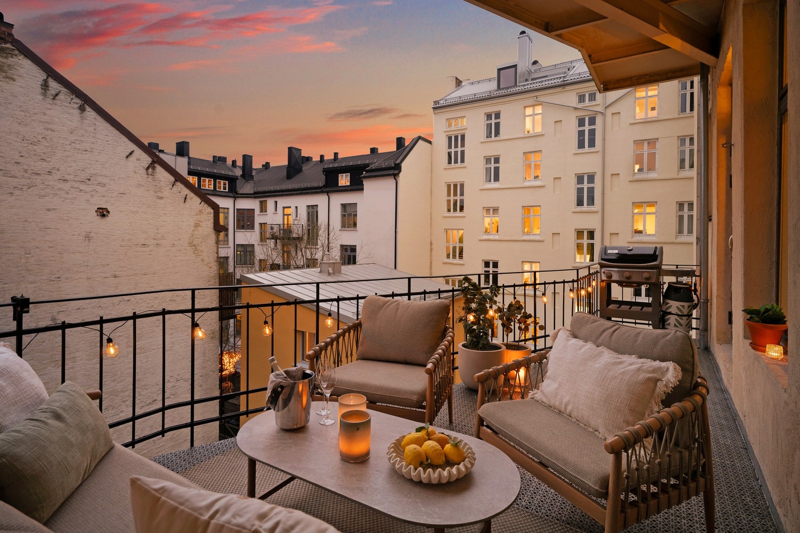 Kveldsbilder. Galleribilde